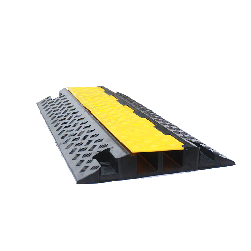 High Quality Floor Rubber Cable Hose Protector For Outdoor