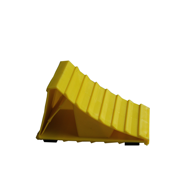 Hot Sales Trailer Standard Large Plastic Heavy Duty HDPE Wheel Chock For Truck Trailer