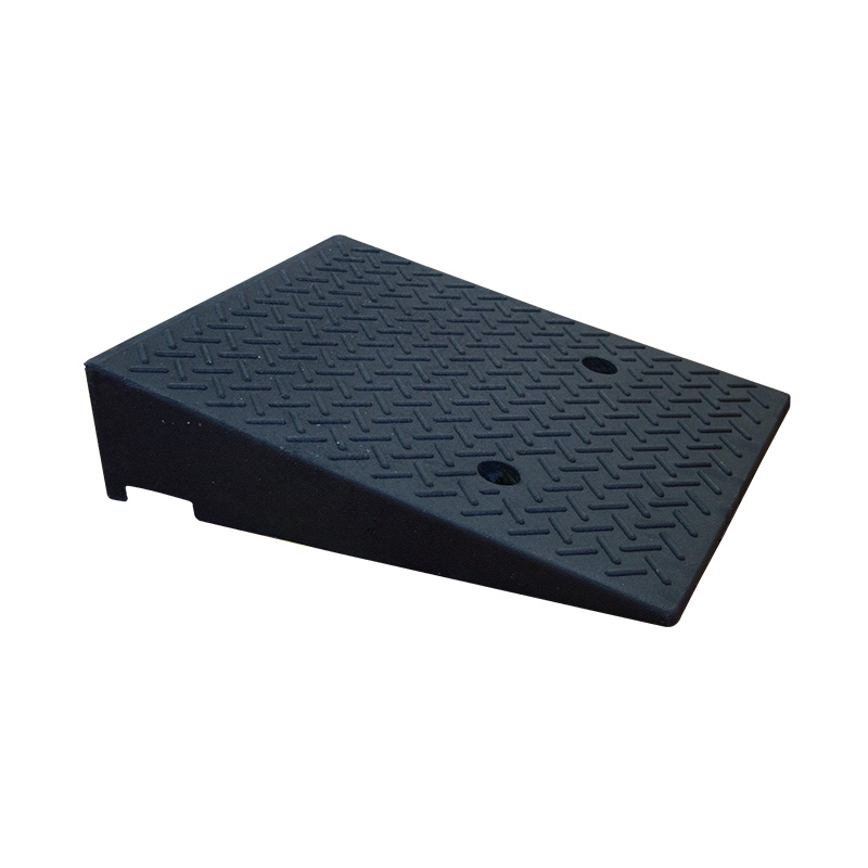 Berserk Lane Deceleration Belt Car Kerb Outdoor Black Rubber Curb Ramp